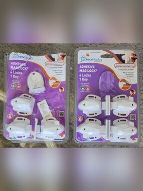 Dreambaby Adhesive Mag Lock, 7 Locks/1 Key, 2 Open Packs Never Used Locks